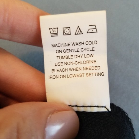 NWT Kendall & Kylie Black Velvet-like Leggings size M - Picture 8 of 8